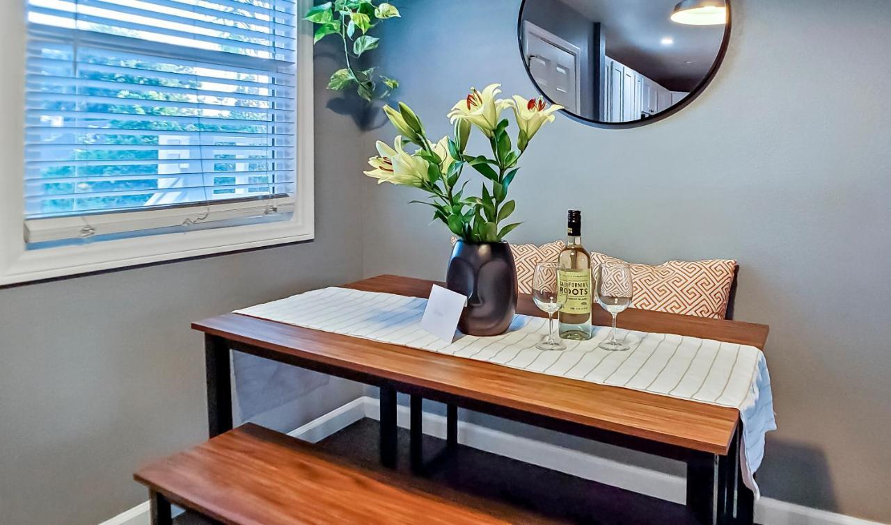 Apartment Located In Historic District Mins To Downtown, Beaches & Convention Center Long Beach Exterior foto